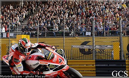 hutchinson_017_gp_macau_2013.jpg