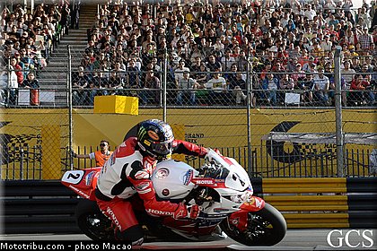 mcguinness_013_gp_macau_2013.jpg