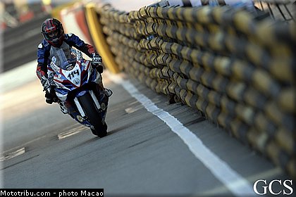 pires_003_gp_macau_2013.jpg