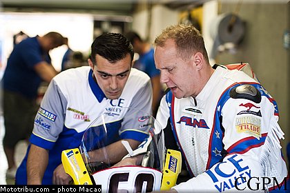 wylie_001_gp_macau_2013.jpg