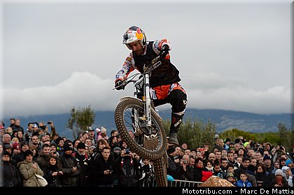 cervantes_002_scorpion_master_2013_circuit_paul_ricard.jpg