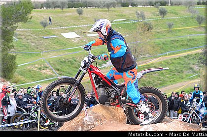 seel_002_scorpion_master_2013_circuit_paul_ricard.jpg