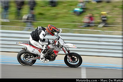 thain_004_scorpion_master_2013_circuit_paul_ricard.jpg