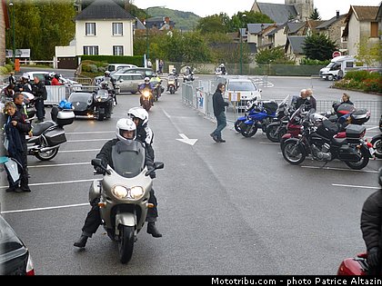 finale_championnat_de_france_de_tourisme_2014_bort_les_orgues_060.jpg