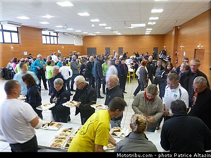 finale_championnat_de_france_de_tourisme_2014_bort_les_orgues_063.jpg