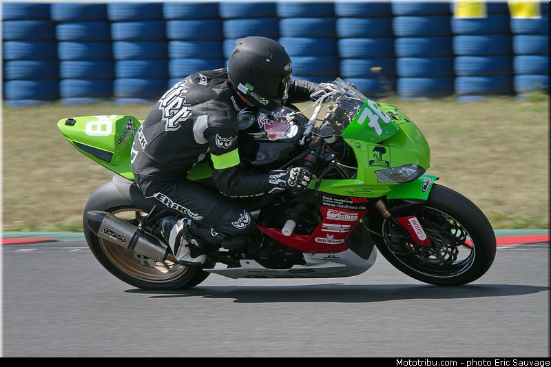 vedo_racing_002_endurance_2013_allemagne_oschersleben