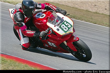 frostbeulen_racing_002_endurance_2013_allemagne_oschersleben.jpg
