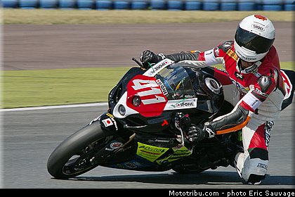 mcs_racing_ipone_002_endurance_2013_allemagne_oschersleben.jpg