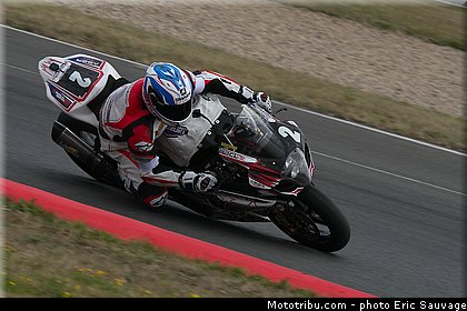 team_r2cl_002_endurance_2013_allemagne_oschersleben.jpg