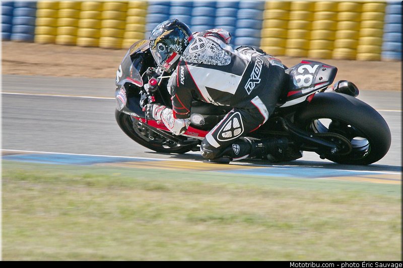 team_acceleration_003_endurance_2013_france_24h_du_mans_moto