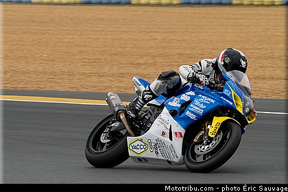 am_moto_racing_002_endurance_2013_france_24h_du_mans_moto.jpg