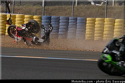 team_fma_assurances_006_endurance_2013_france_24h_du_mans_moto.jpg