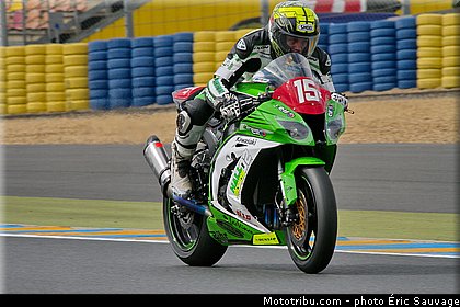 team_hallmotos02_cognage_001_endurance_2013_france_24h_du_mans_moto.jpg
