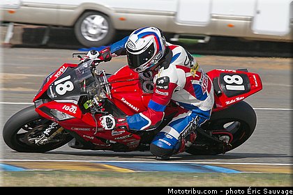team_sapeurs_pompiers_001_endurance_2013_france_24h_du_mans_moto.jpg