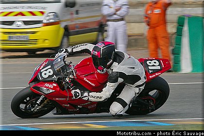 team_sapeurs_pompiers_002_endurance_2013_france_24h_du_mans_moto.jpg