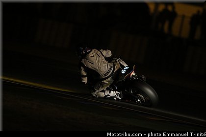 atomic_004_endurance_2013_france_24h_du_mans_moto.jpg