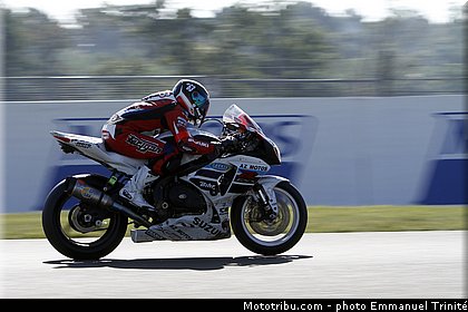 az_009_endurance_2013_france_24h_du_mans_moto.jpg
