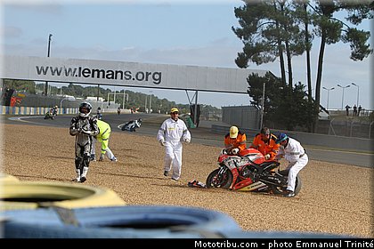 fma_010_endurance_2013_france_24h_du_mans_moto.jpg