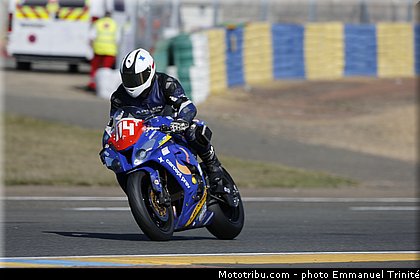 moto_actives_sport_031_endurance_2013_france_24h_du_mans_moto.jpg