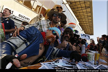 motors_events_006_endurance_2013_france_24h_du_mans_moto.jpg