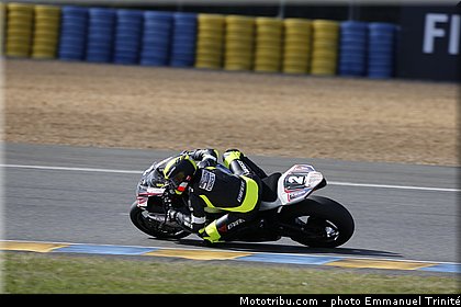 r2cl_012_endurance_2013_france_24h_du_mans_moto.jpg