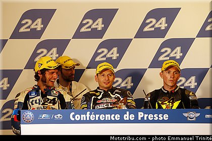 r2cl_013_endurance_2013_france_24h_du_mans_moto.jpg