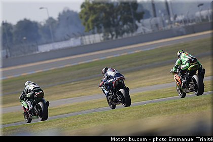 synergy_force_trickstar_010_endurance_2013_france_24h_du_mans_moto.jpg