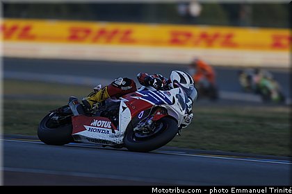 ttlegends_011_endurance_2013_france_24h_du_mans_moto.jpg