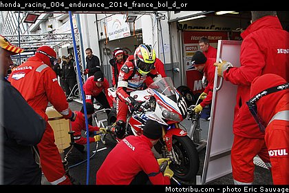 honda_racing_004_endurance_2014_france_bol_d_or.jpg