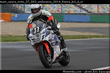 team_space_moto_37_003_endurance_2014_france_bol_d_or.jpg