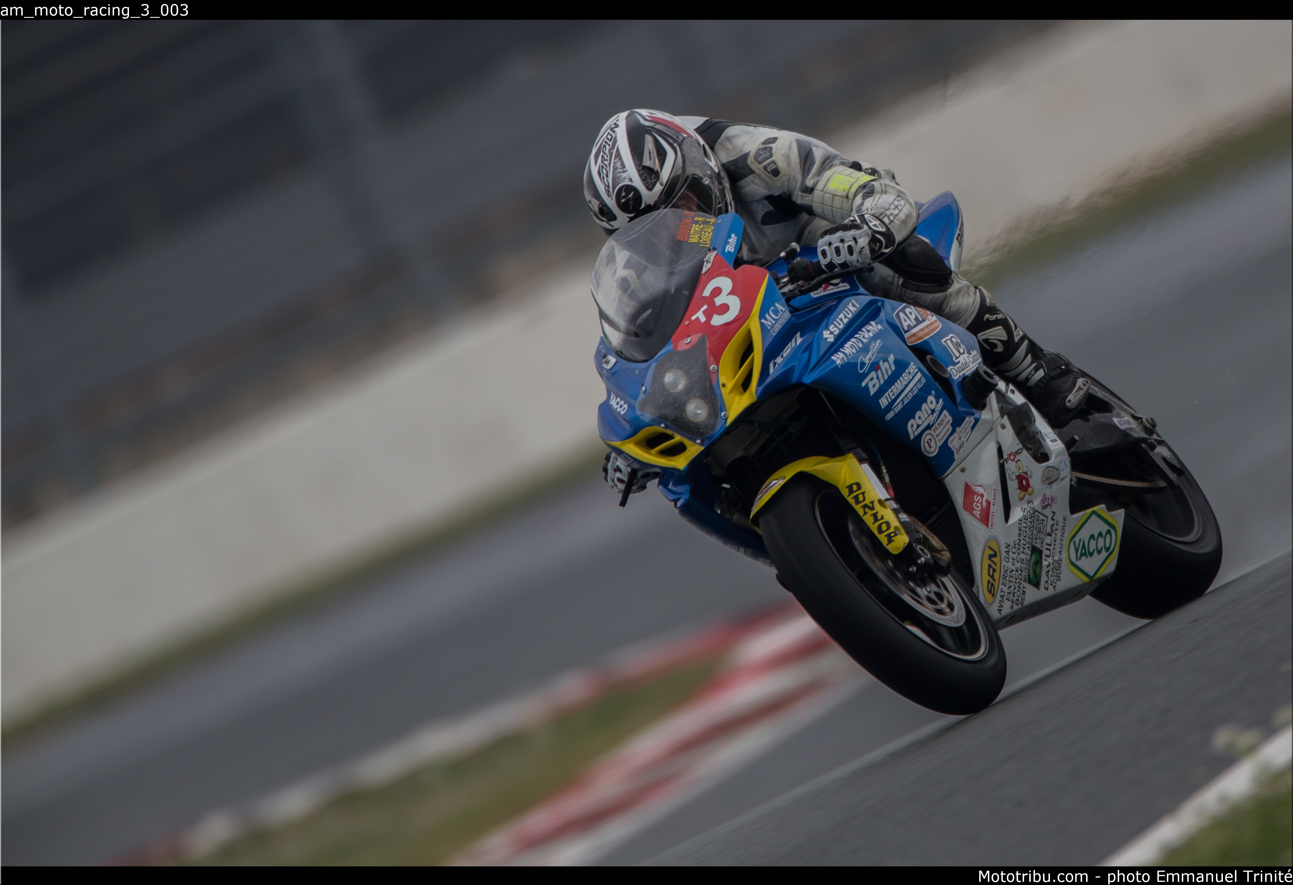 am_moto_racing_3_003