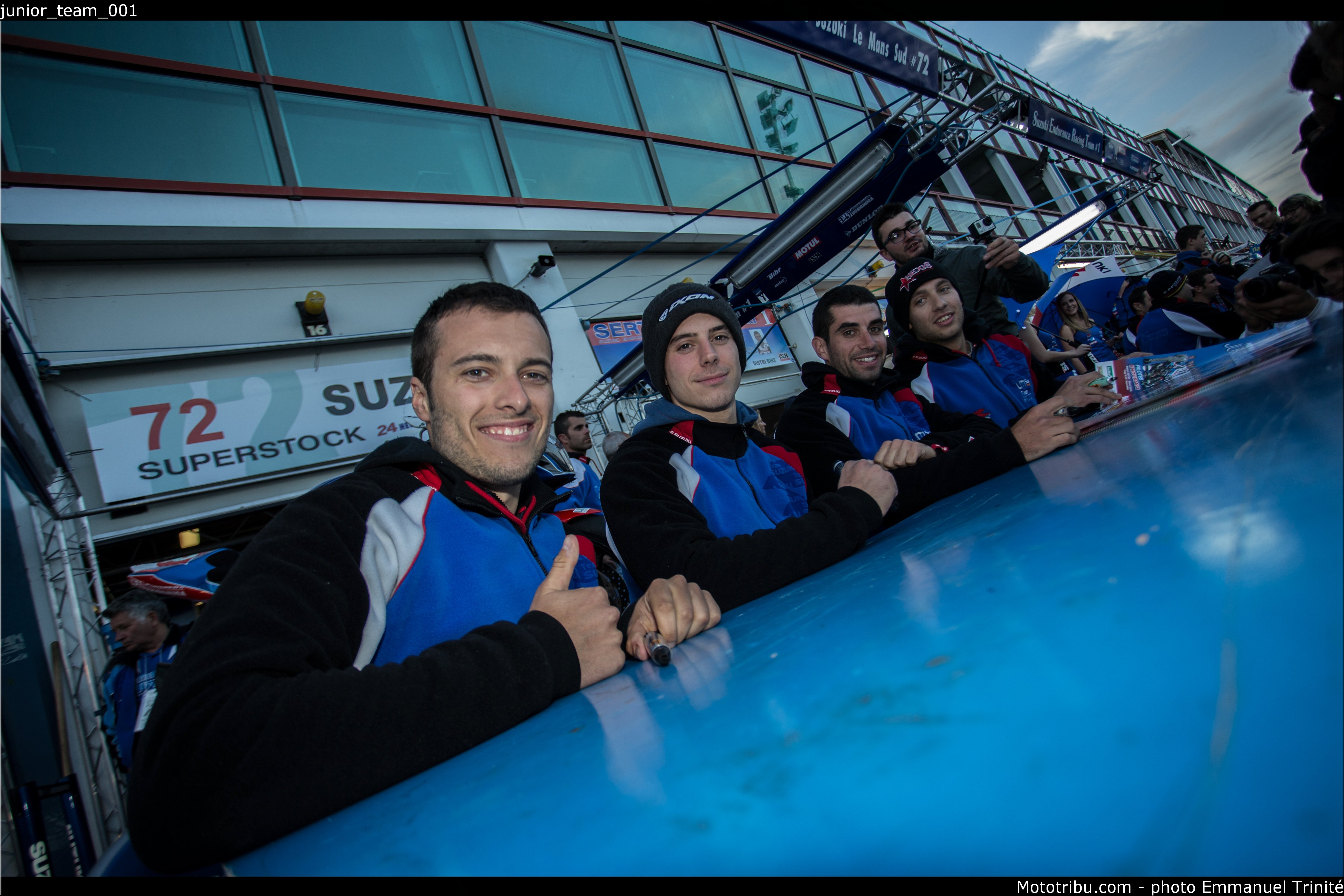junior_team_001