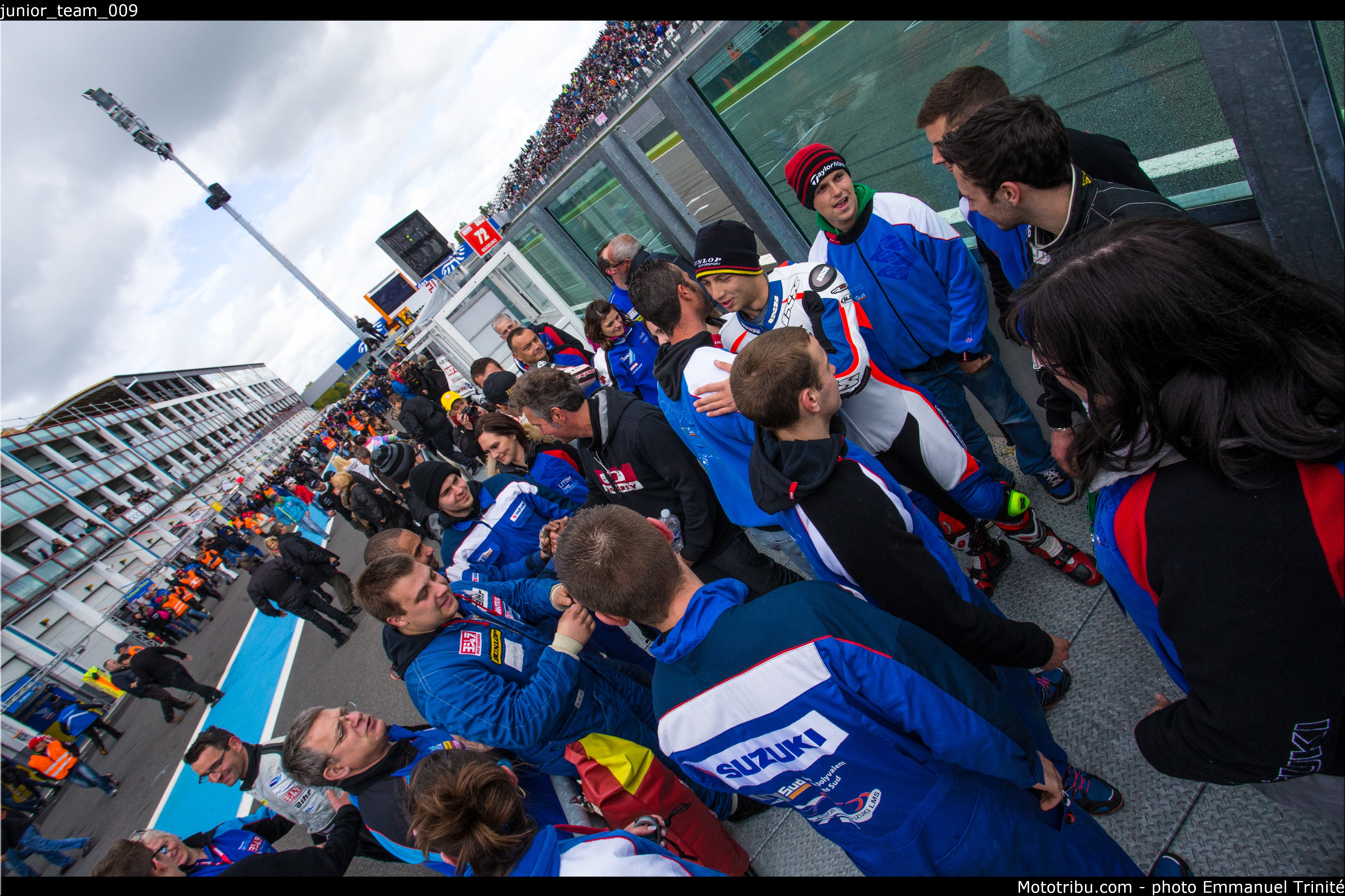 junior_team_009