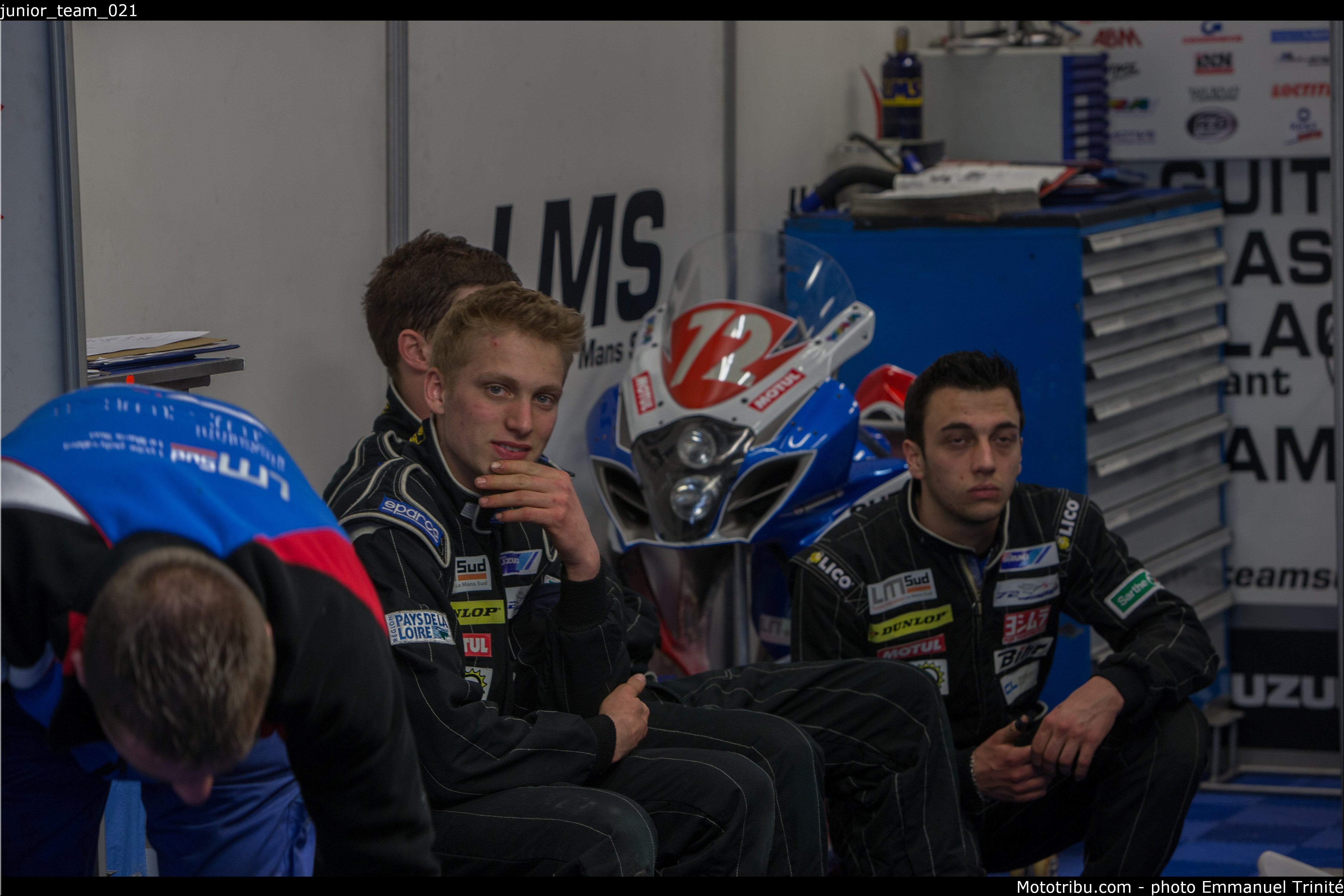 junior_team_021