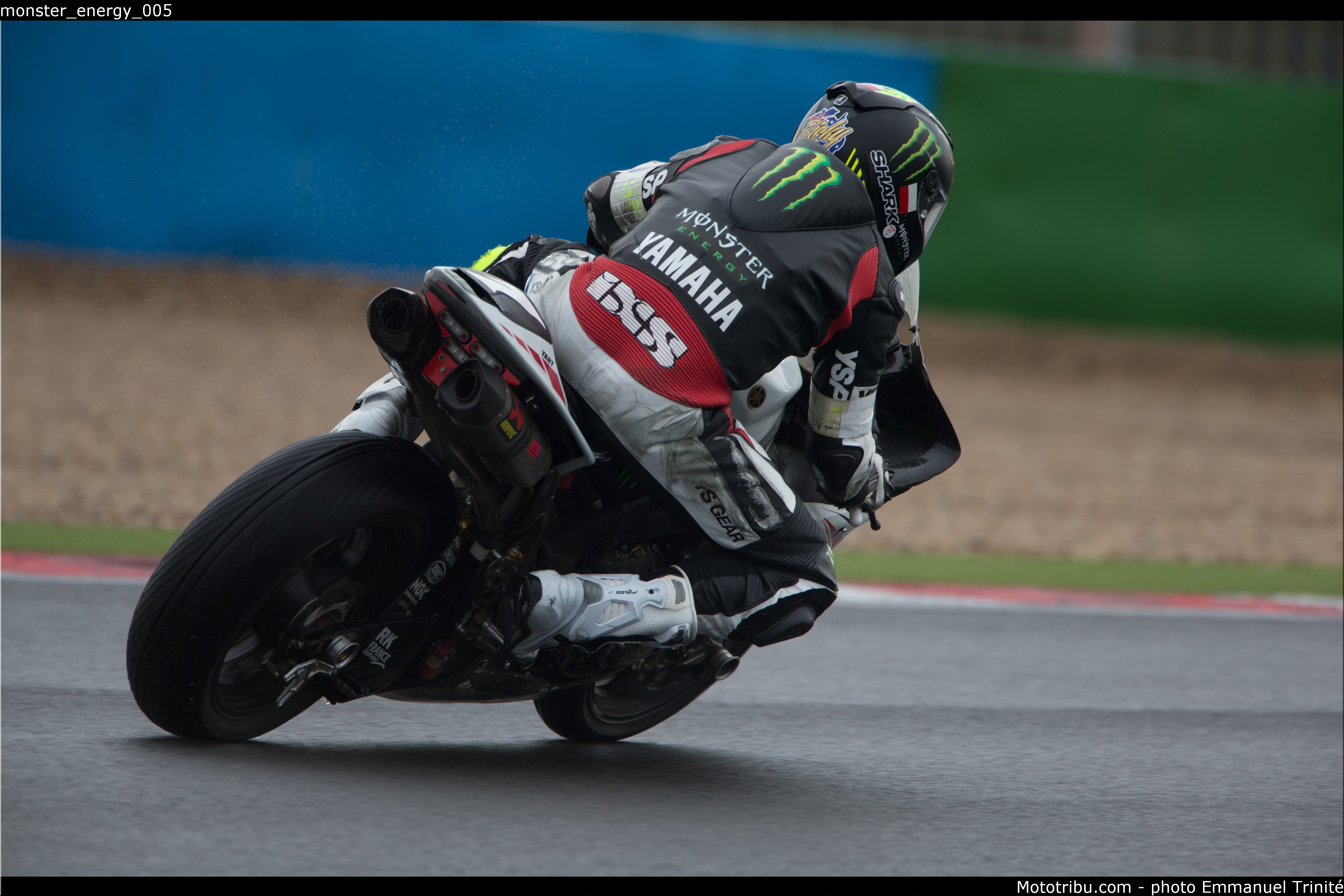 monster_energy_005