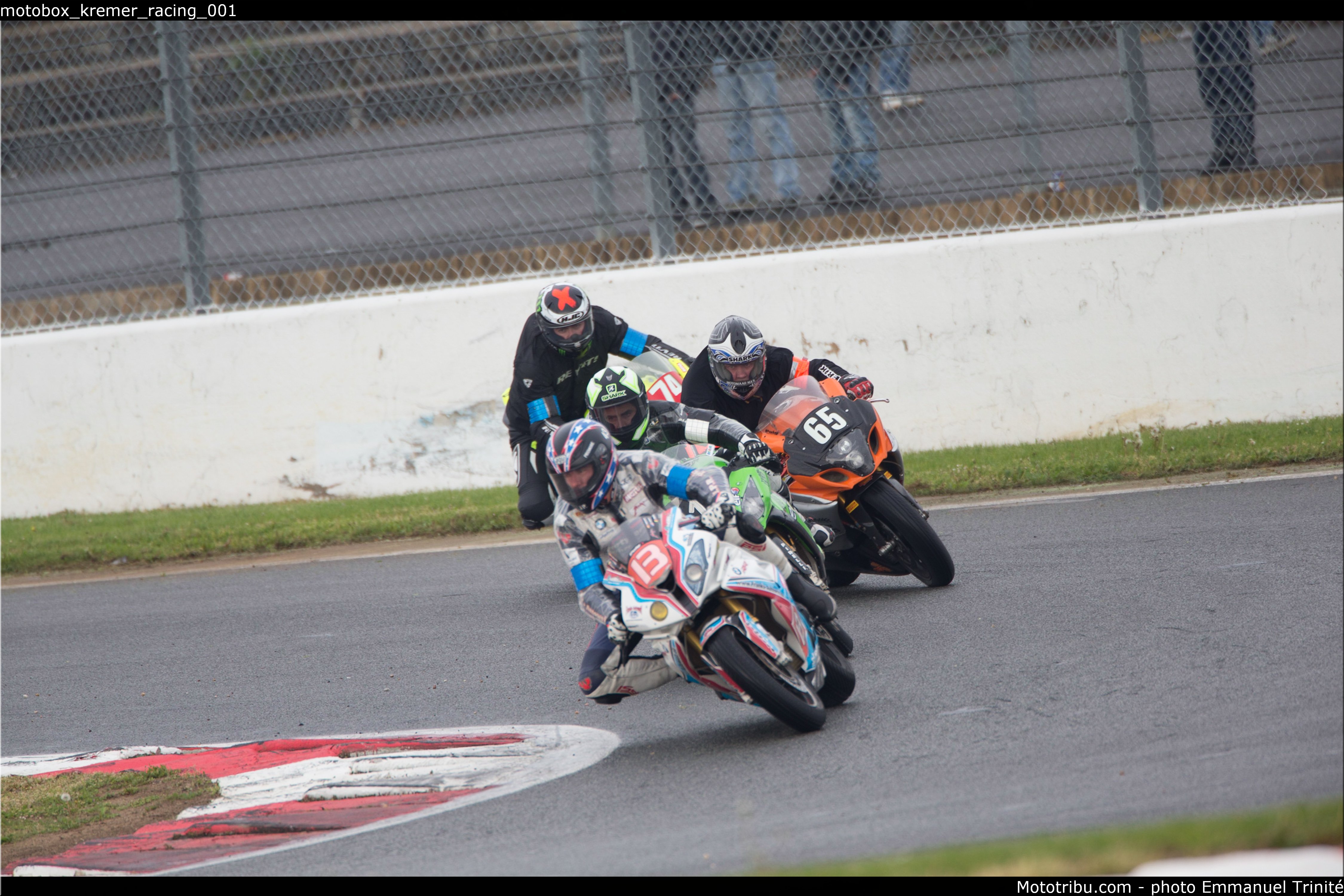 motobox_kremer_racing_001