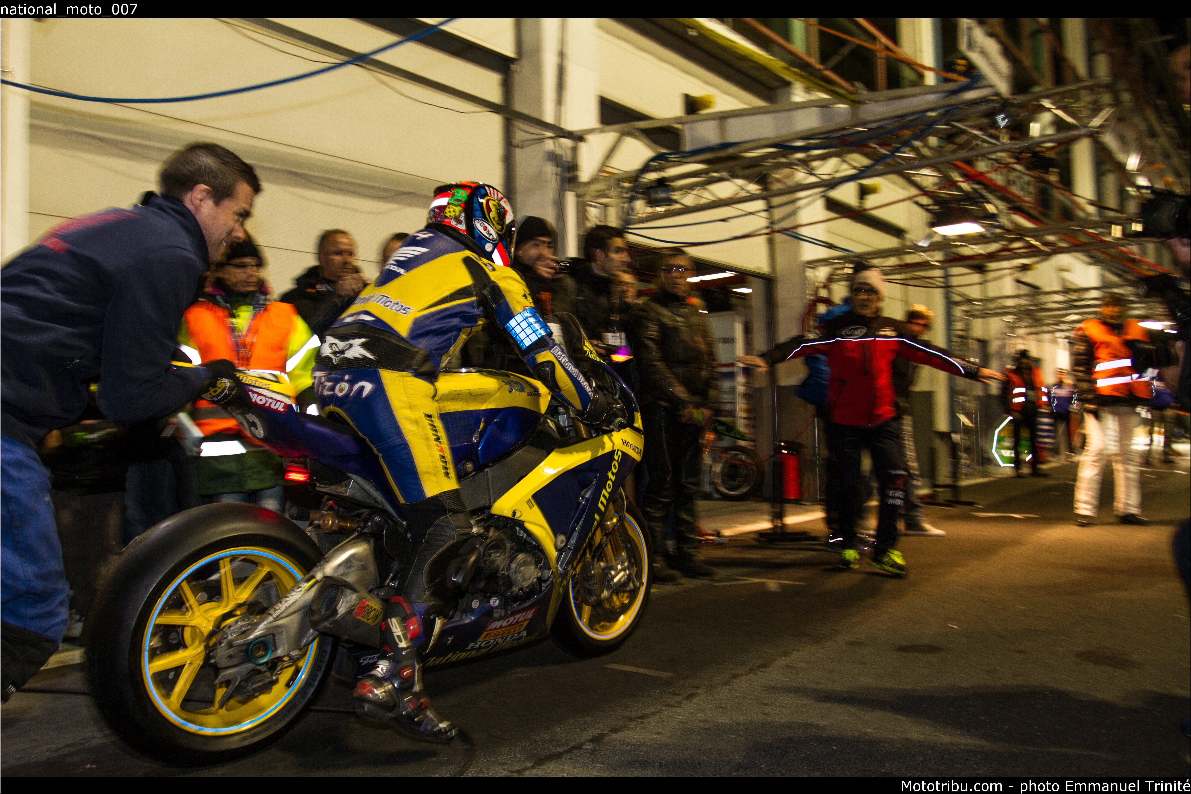 national_moto_007
