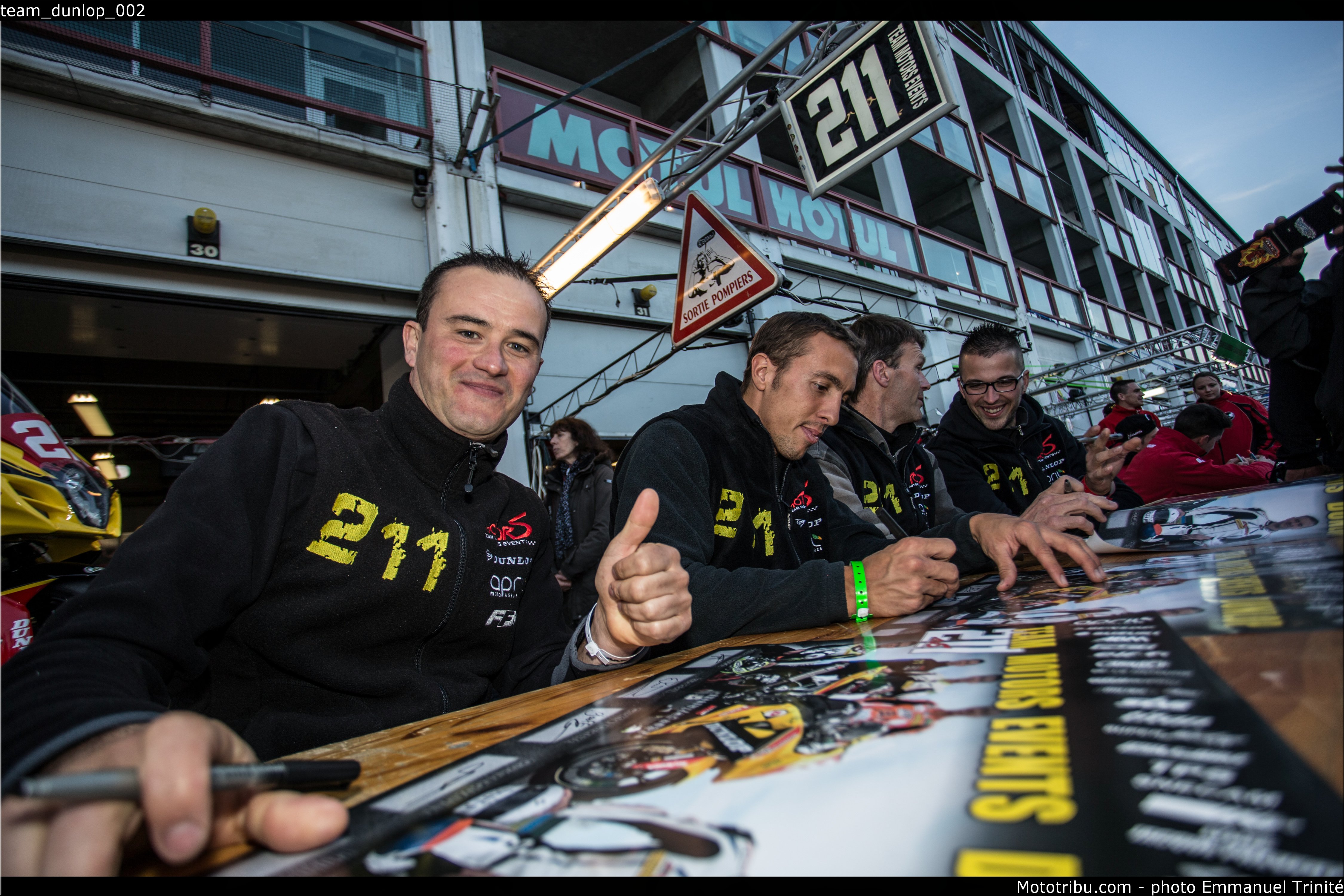 team_dunlop_002