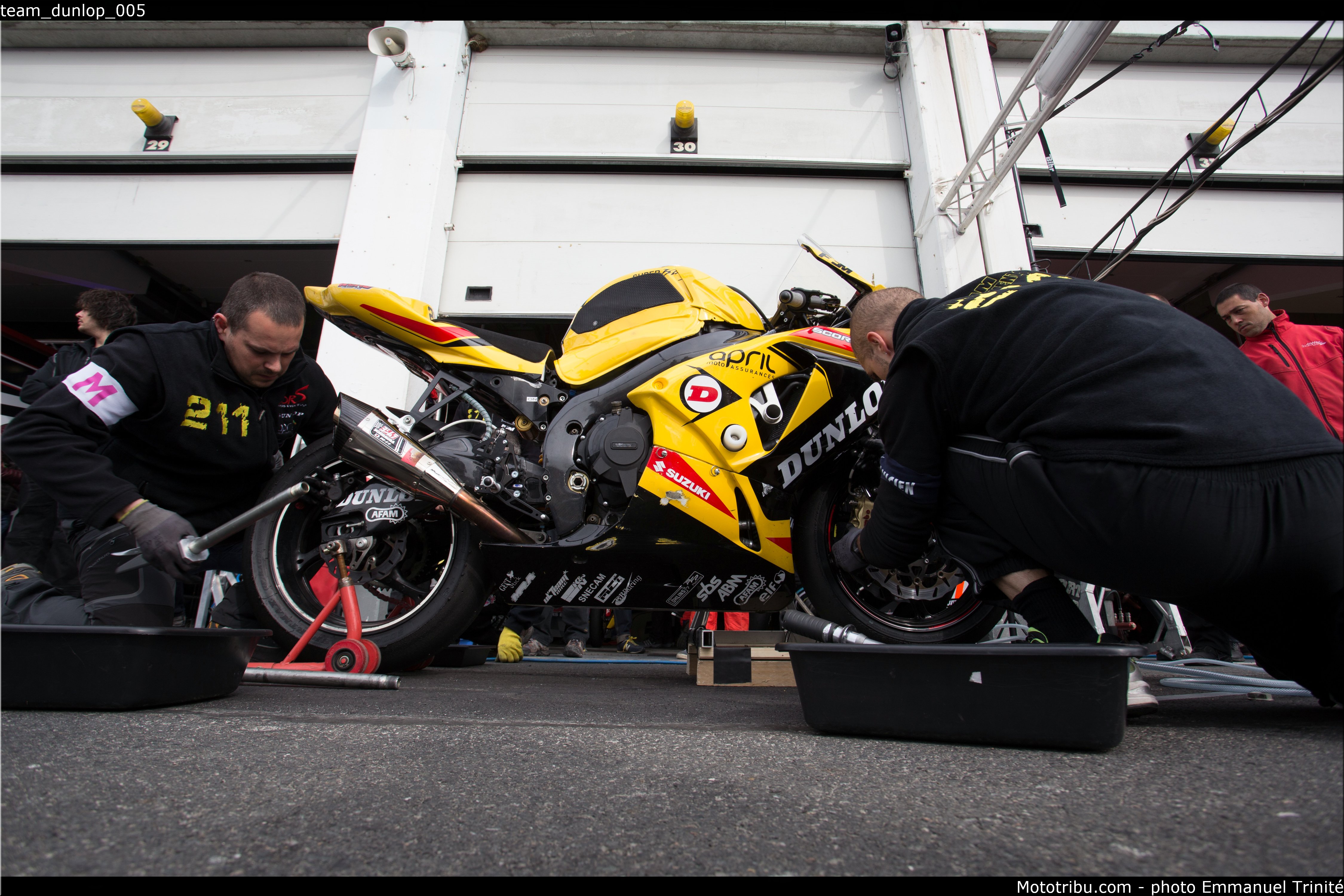 team_dunlop_005