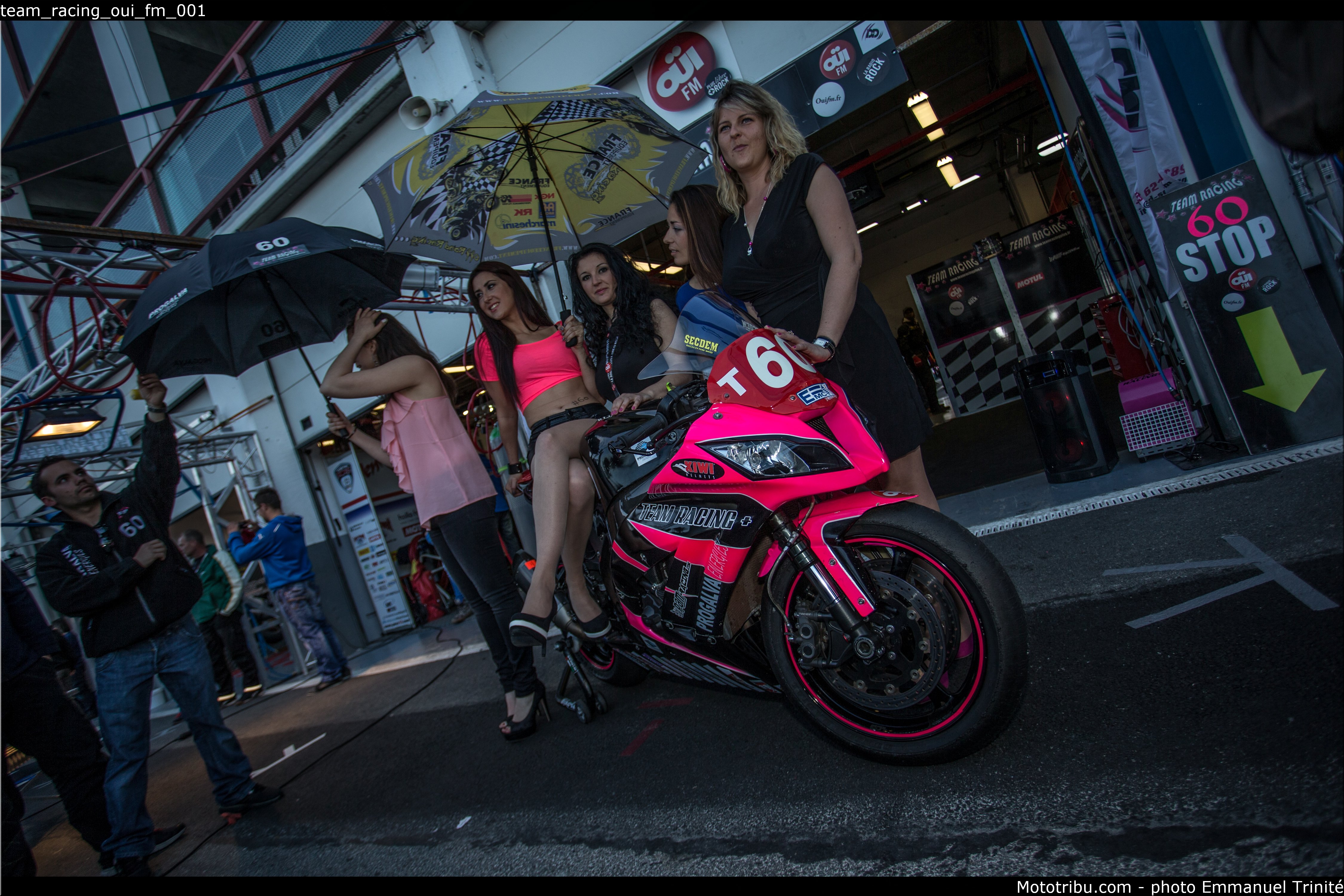 team_racing_oui_fm_001