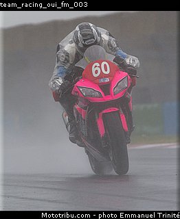 team_racing_oui_fm_003.jpg