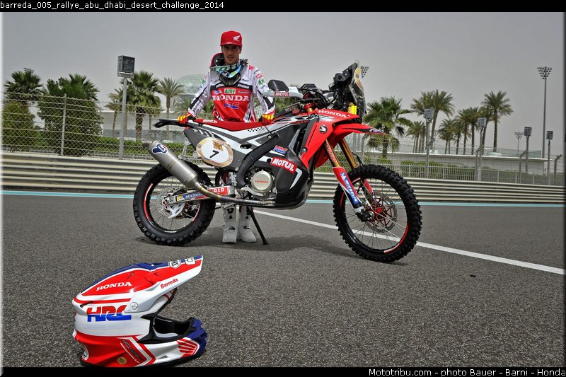 barreda_005_rallye_abu_dhabi_desert_challenge_2014
