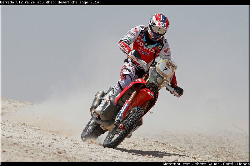 barreda_012_rallye_abu_dhabi_desert_challenge_2014