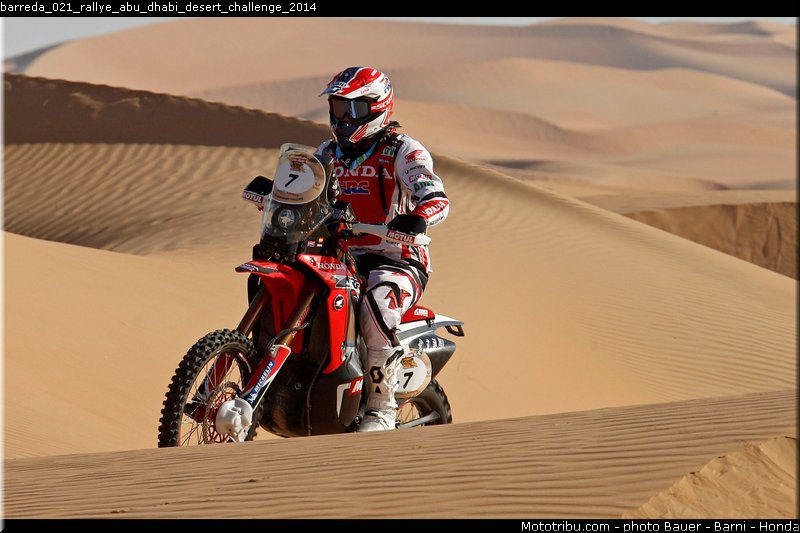 barreda_021_rallye_abu_dhabi_desert_challenge_2014