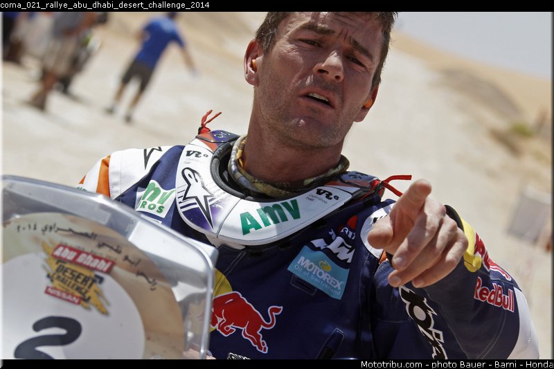 coma_021_rallye_abu_dhabi_desert_challenge_2014