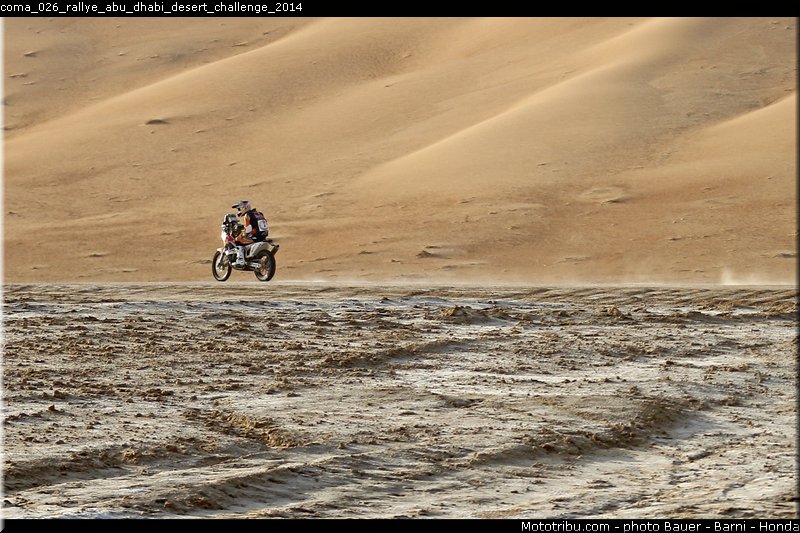 coma_026_rallye_abu_dhabi_desert_challenge_2014