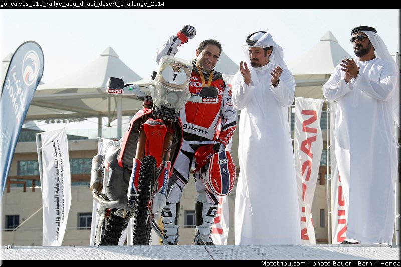 goncalves_010_rallye_abu_dhabi_desert_challenge_2014