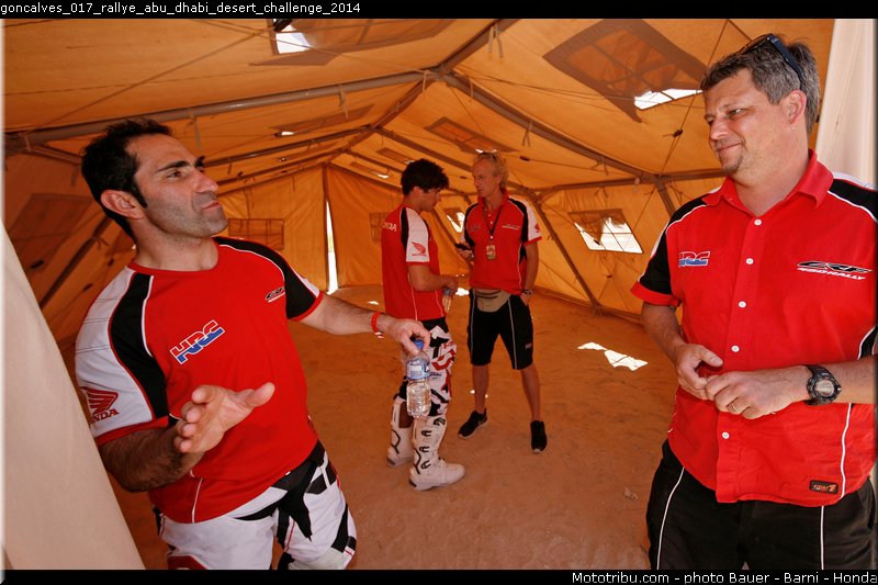 goncalves_017_rallye_abu_dhabi_desert_challenge_2014