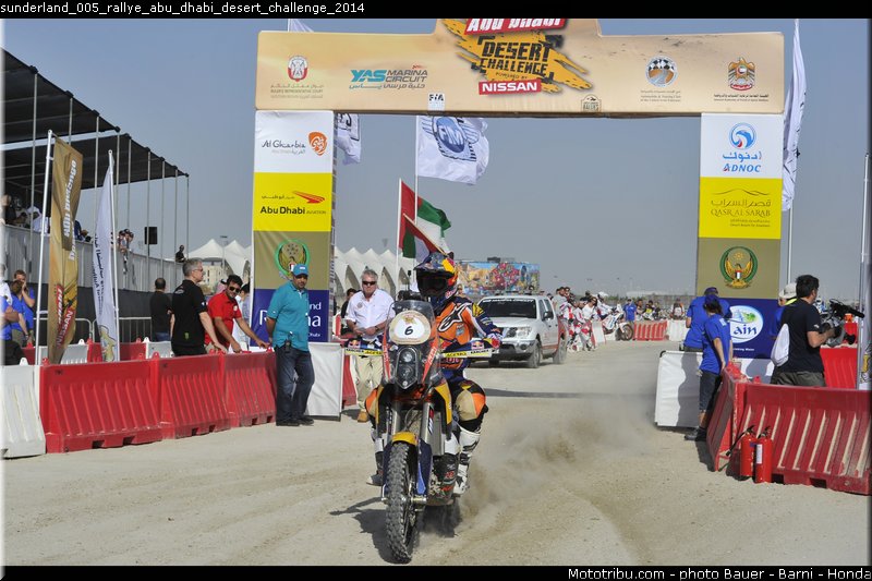 sunderland_005_rallye_abu_dhabi_desert_challenge_2014