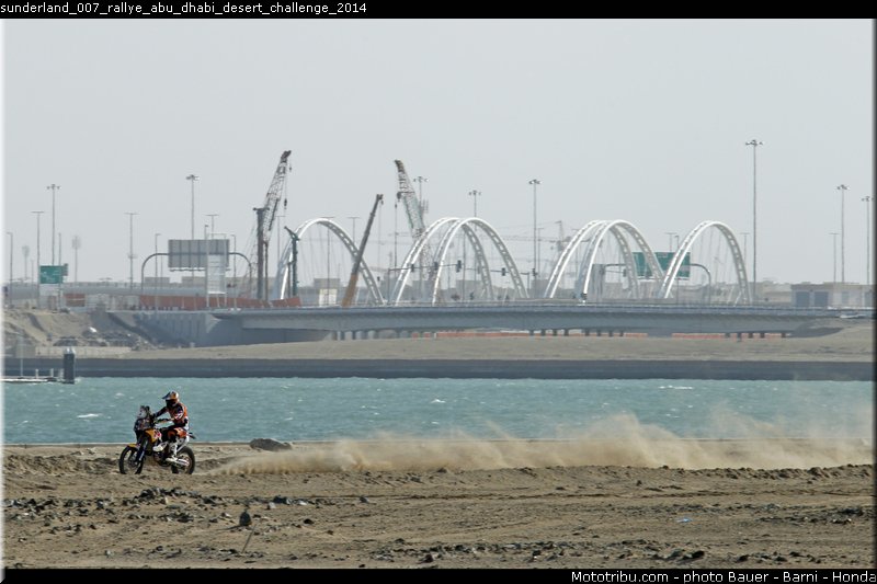 sunderland_007_rallye_abu_dhabi_desert_challenge_2014
